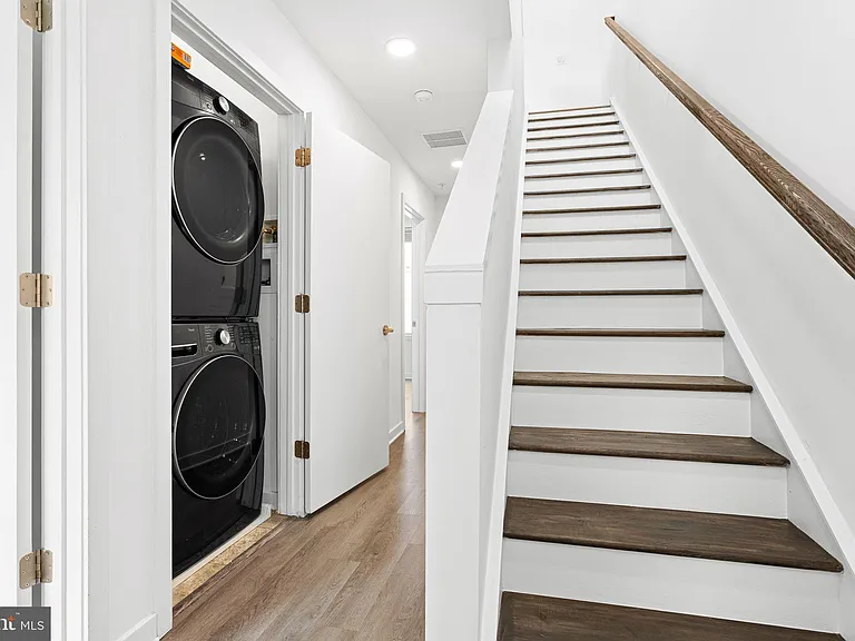 3121 Beach View Ln #A — Photo 29