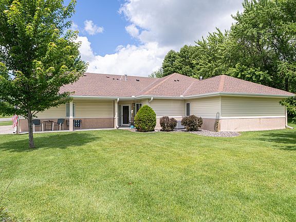 4th image of 12998 Evergreen Dr
