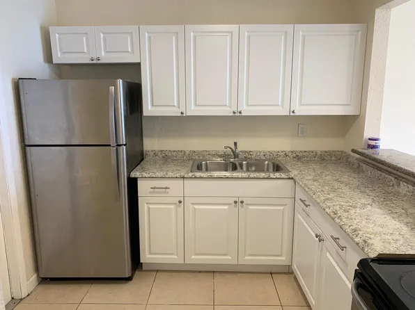 15221 NE 6th Ave #Avea212, Miami, FL 33162