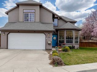 1535 W 35th Loop, Kennewick, WA 99337