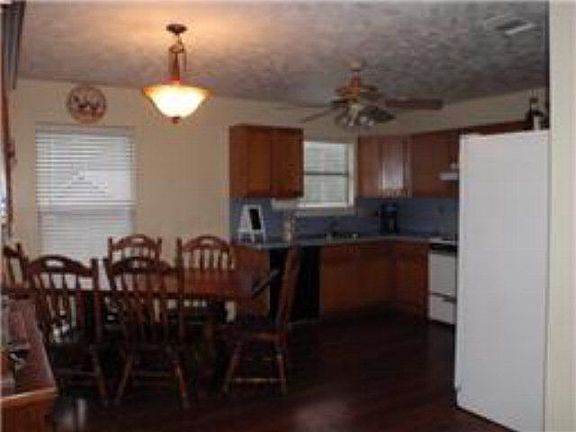 4th image of 1405 County Road 297