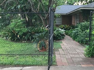 5706 Parwill St #2, Houston, TX 77081