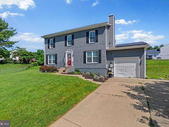 4th image of 206 Royal Oak Cir