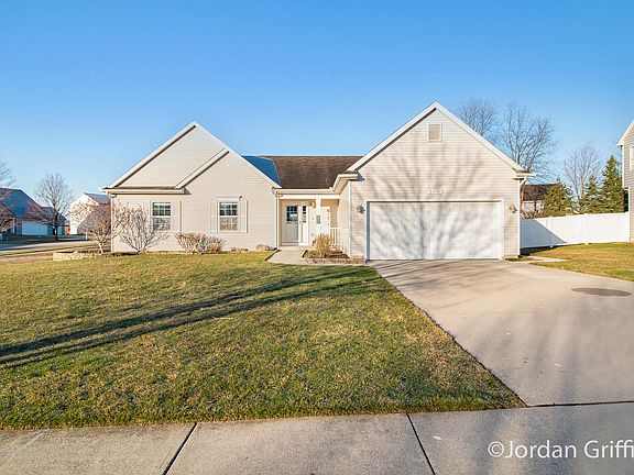 3rd image of 6519 Avalon Dr SE