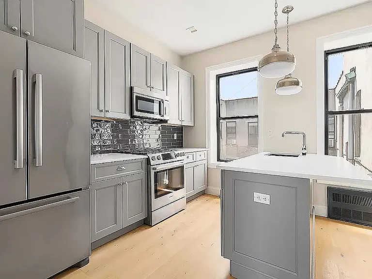 1155 Dean St #A2 — Photo 1
