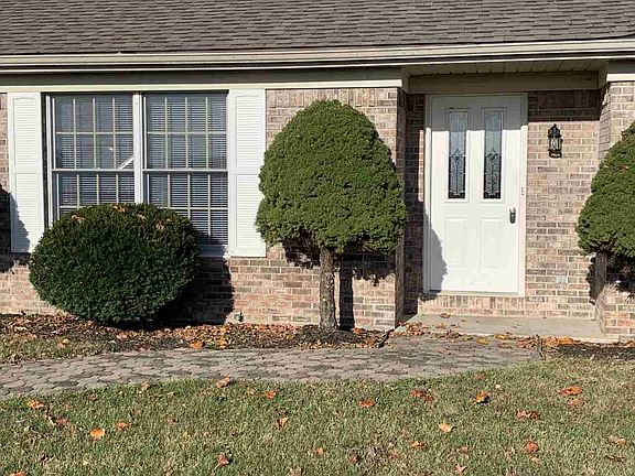 4th image of 275 N County Road 325 E
