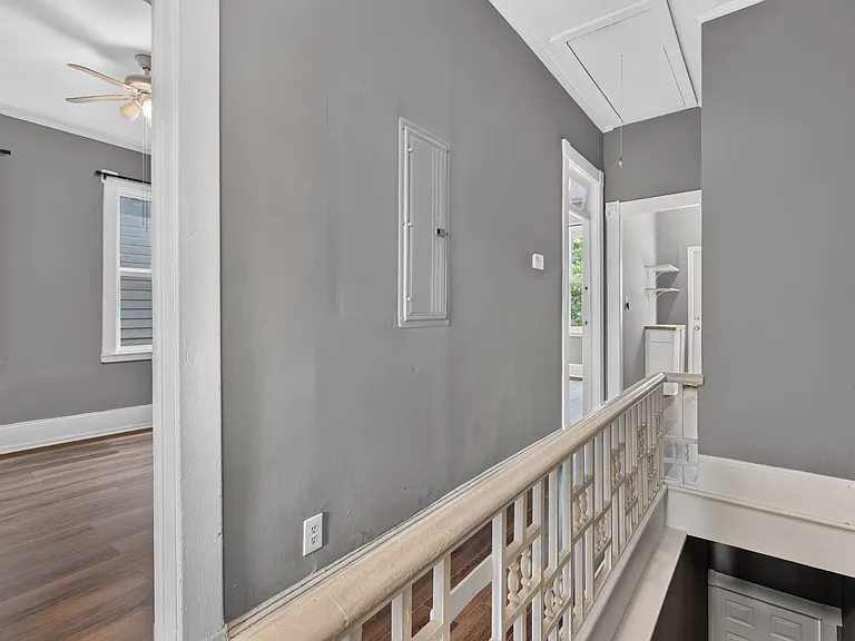 1419 Barnard St #B — Photo 2
