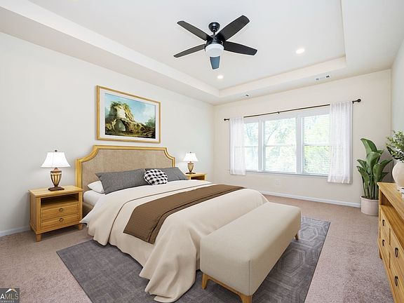 5th image of 228 Gallant Fox Way