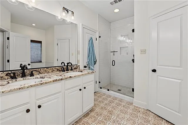 404 Golden Leaf Ct — Photo 10