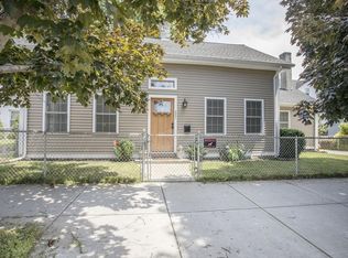 221 Linden St, Fall River, MA 02720