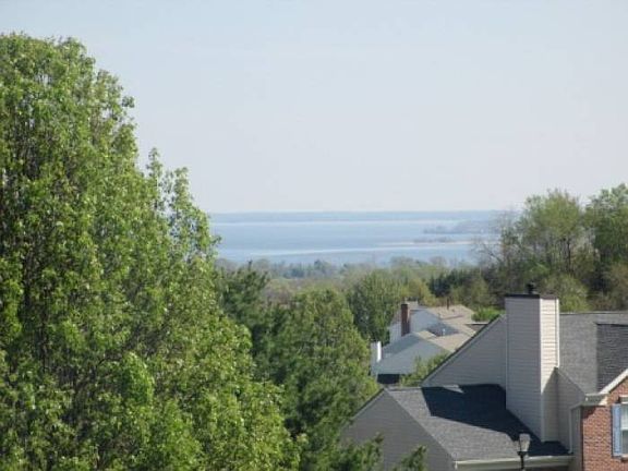 BEAUTIFUL VIEW OF THE BAY