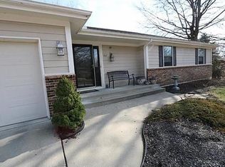 507 S Monroe St, Raymore, MO 64083