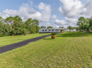 689 E La Salle St, Hernando, FL 34442