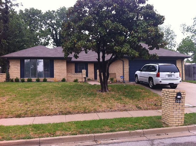 1st image of 144 Amory Dr