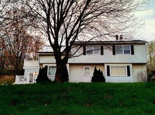 42 Male Rd, Clifton Park, NY 12065