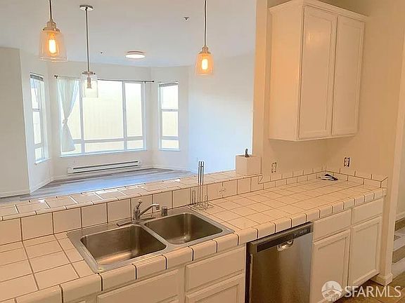 5th image of 5810 Mission St APT 404