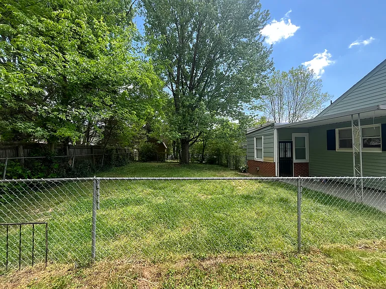 5030 Fowler Ln — Photo 13