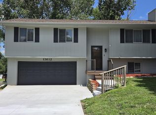 13612 Birchwood Ave, Omaha, NE 68137