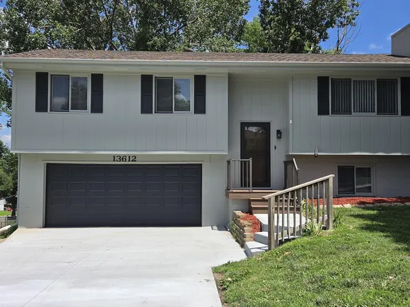 13612 Birchwood Ave, Omaha, NE 68137
