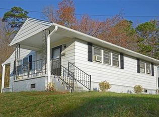 745 Eastview Dr, Asheboro, NC 27203