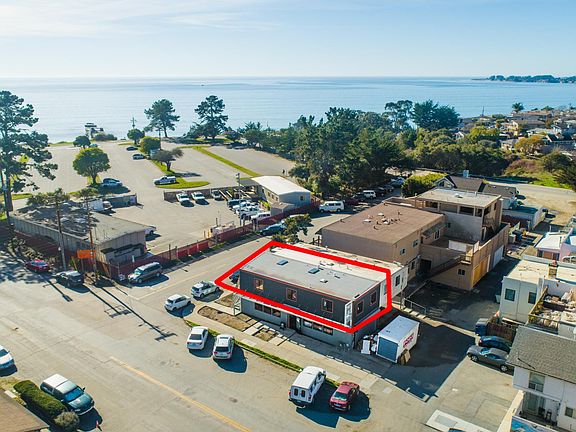 3rd image of 232A Santa Cruz Ave