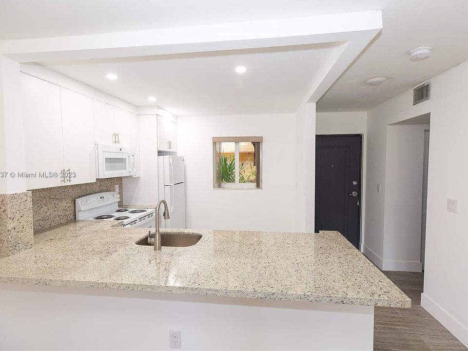1st image of 7720 Camino Real E #113