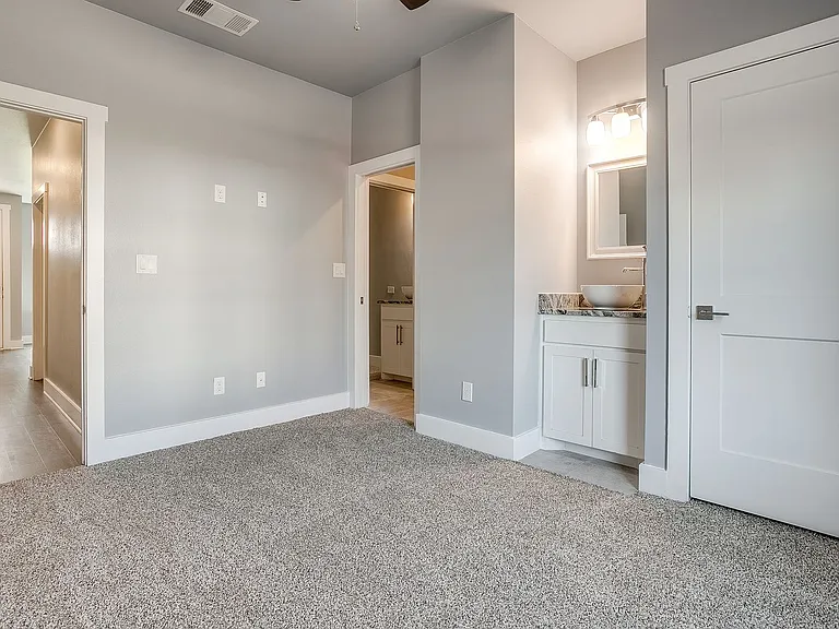 2822 Addison Park Ln #2822-2028 — Photo 14