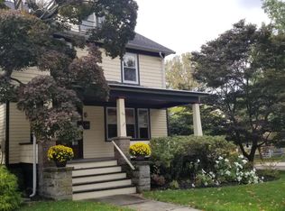 120 Center St, Hightstown, NJ 08520