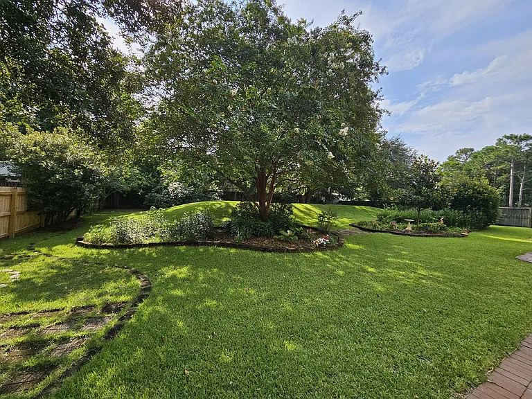 1866 Sunrise Dr — Photo 37