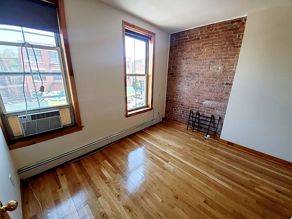 3rd image of 606 5th Ave #A