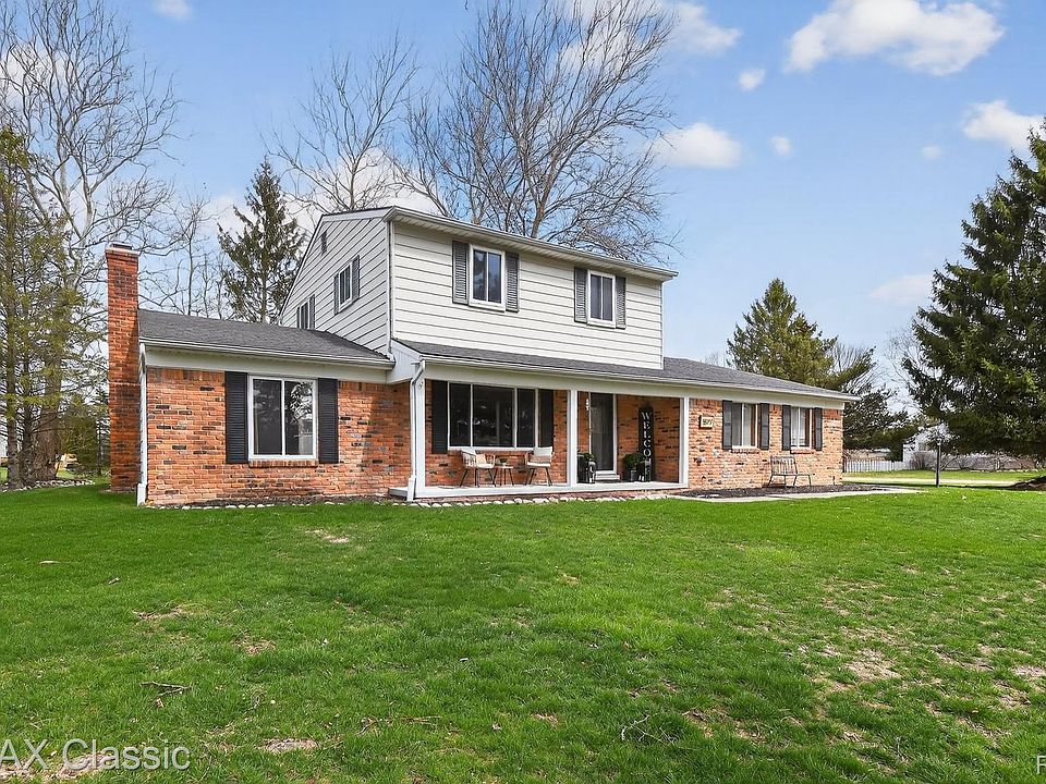 1st image of 1877 Hopkins Dr
