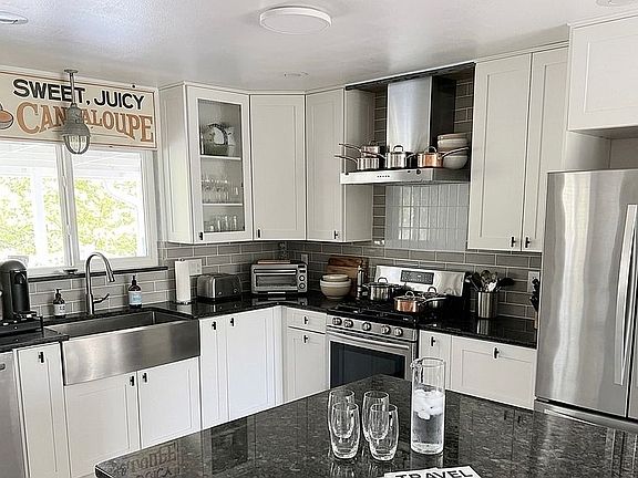 4th image of 4183 Coquina Key Dr SE