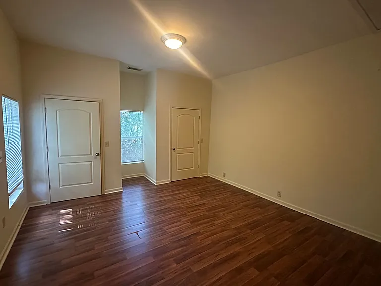 2107 Airport Rd — Photo 15