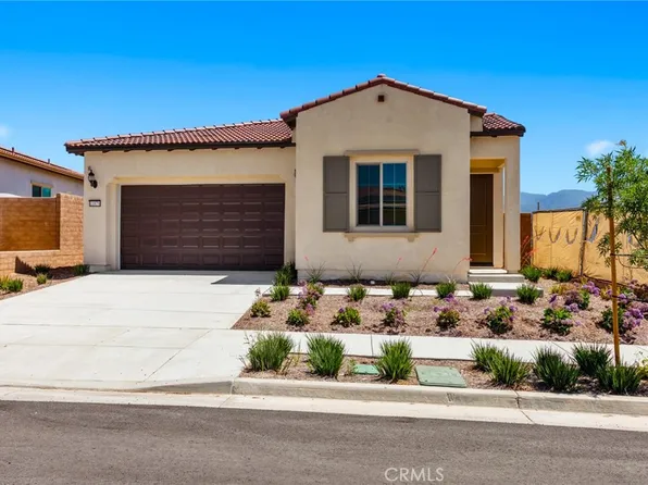 11879 Shadeland Dr, Corona, CA 92883