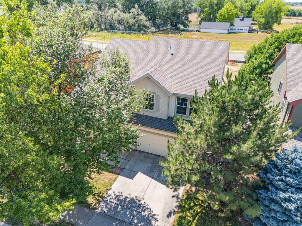 2021 Falcon Ridge Dr