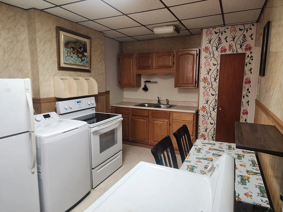 Building Photo - 412 E Market St #1
