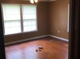 421 Bee Rd, Lake Charles, LA 70611