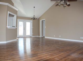 208 Yorktown Rd, Clarksville, TN 37042