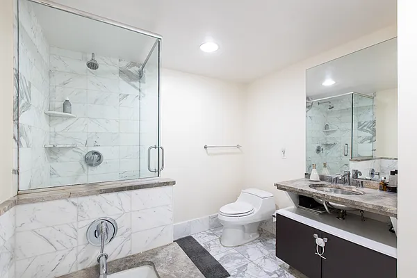 Rented by Capital Realty Investors, Inc | media 10