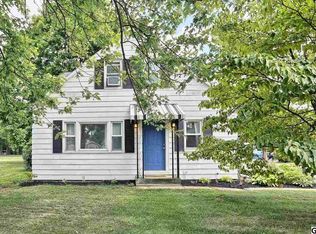 326 Hogestown Rd, Mechanicsburg, PA 17050