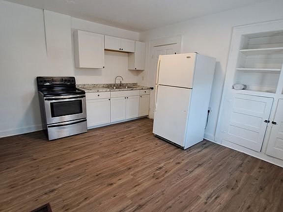 4th image of 1805-1807 Clifton Ave #1805