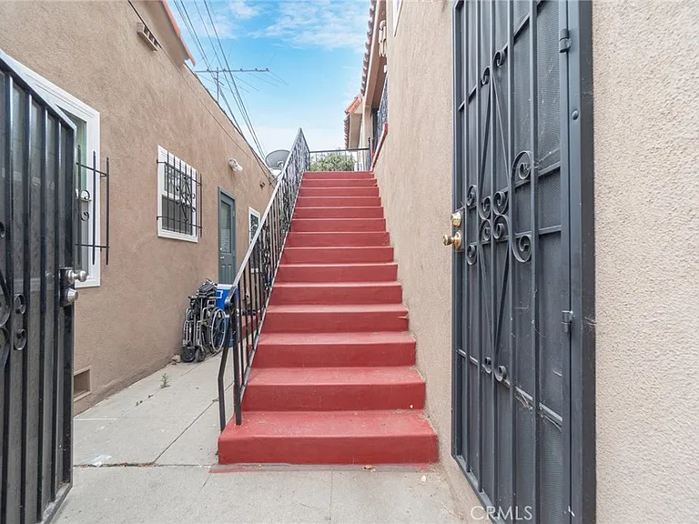705 W 14th St #715 — Photo 13