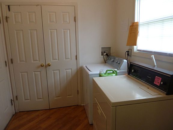 Laundry Room on 1st Fl.