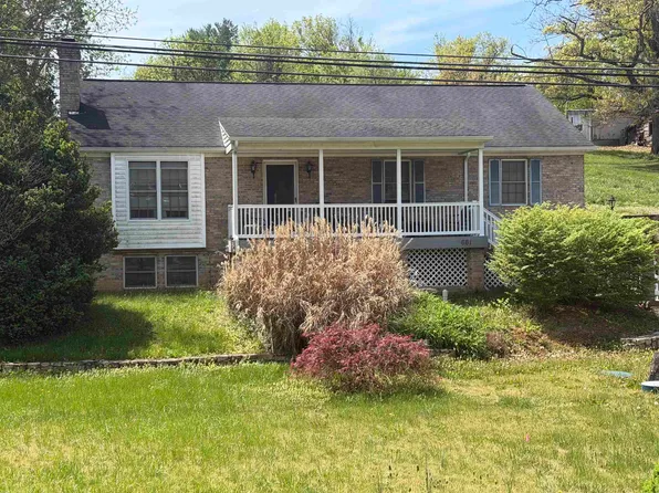 661 Ladd Rd, Fishersville, VA 22939