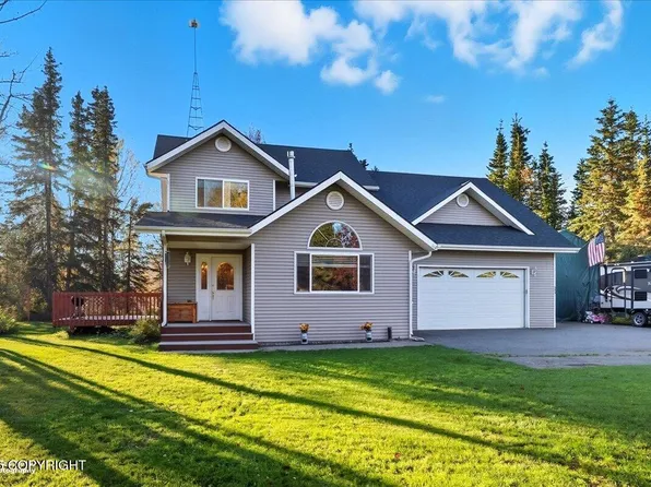 303 Highbush Ln, Kenai, AK 99611