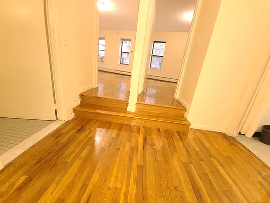 Rented by Teresa Lomax, LREB | media 11