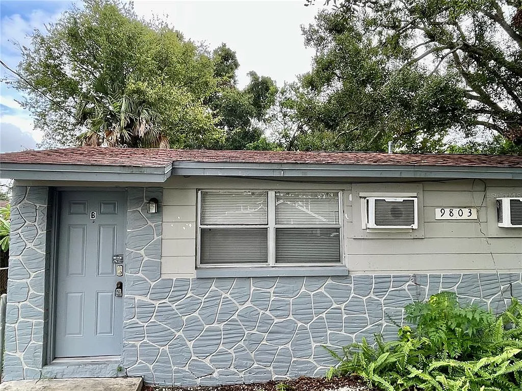 1 bed, 1.0 bath, 1012 sqft, $945 — Photo 1