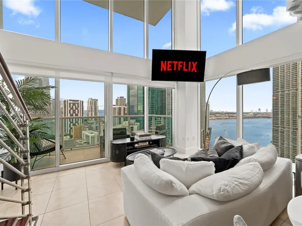 41 SE 5th St APT 1901, Miami, FL 33131