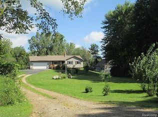 8280 W Rolston Rd, Linden, MI 48451