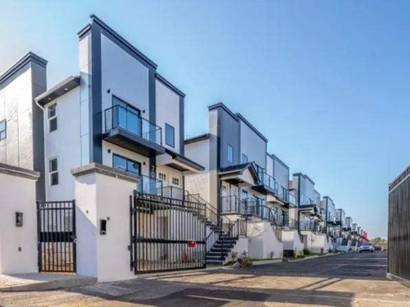 712 Seaport Dr #B, Elizabeth, NJ 07201
